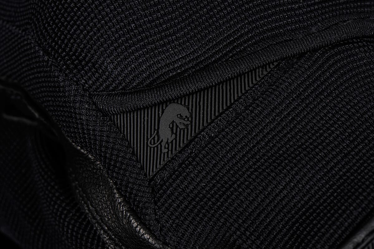 FURYGAN STYG 20 X KEVLAR® BLACK-WHITE-RED HANSKE