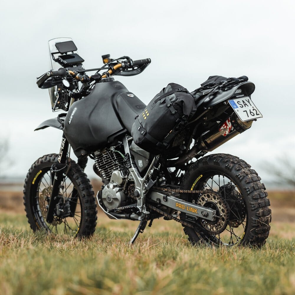 KRIEGA OS-BASE ADVENTURE (UNIVERSAL)