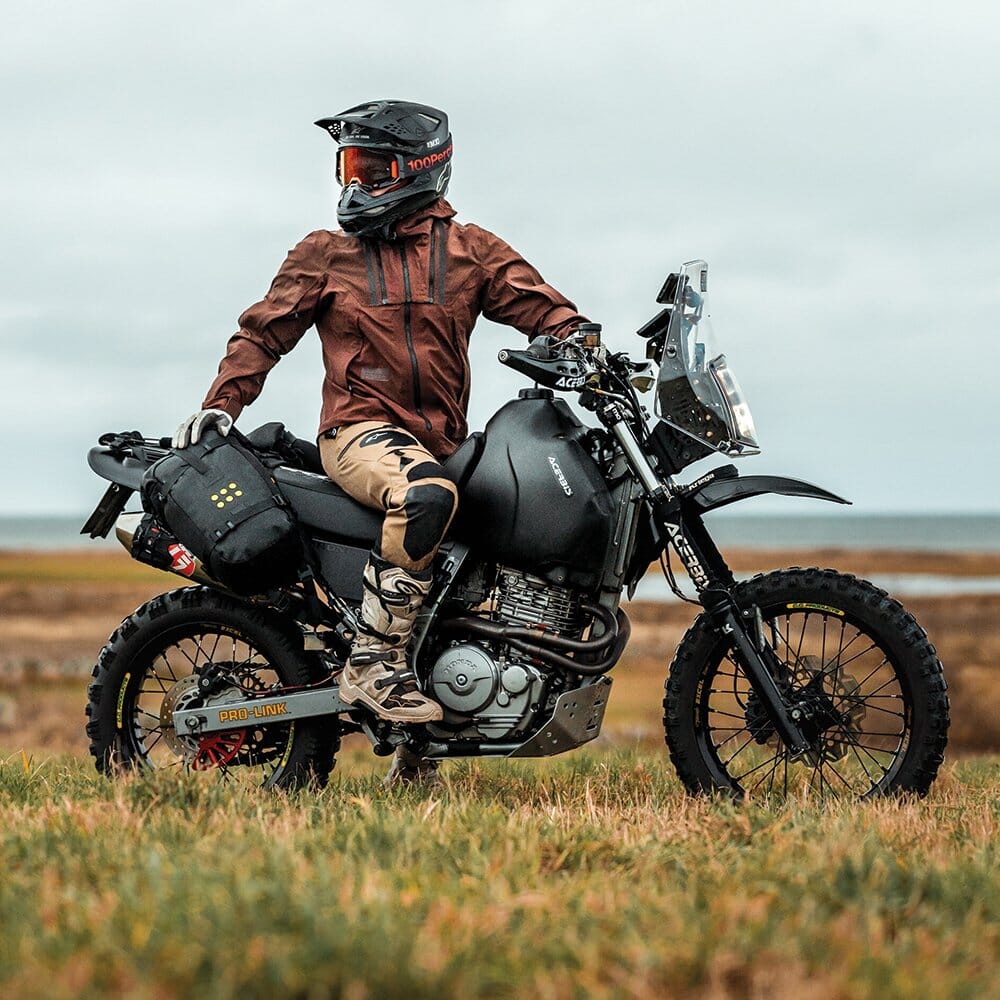 KRIEGA OS-BASE ADVENTURE (UNIVERSAL)